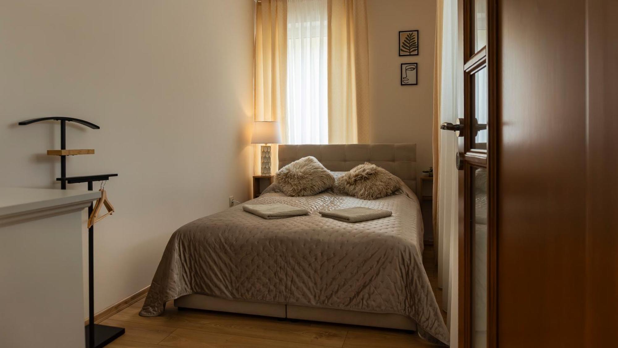 קישקונהלש Thermal Irisz Apartman מראה חיצוני תמונה