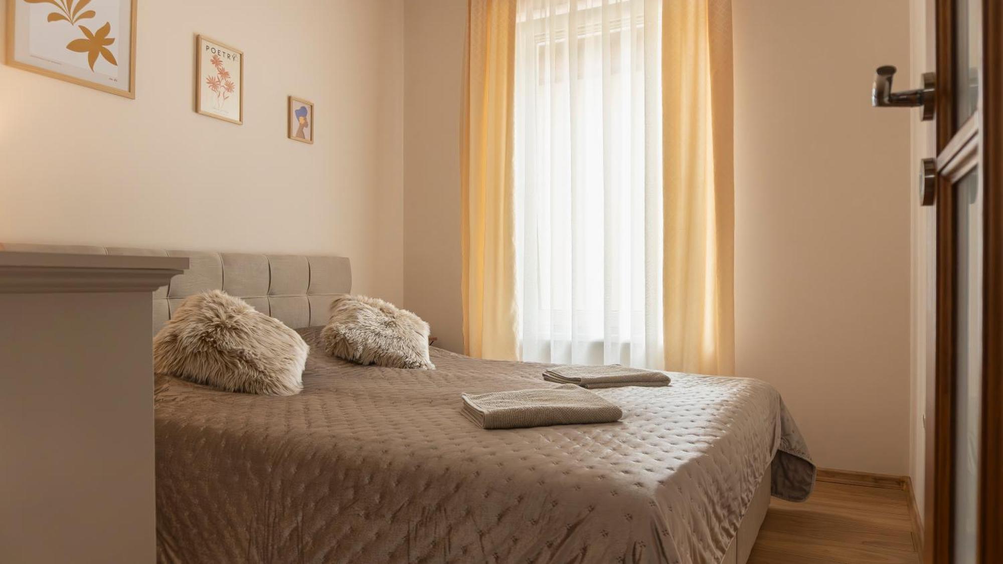 קישקונהלש Thermal Irisz Apartman מראה חיצוני תמונה
