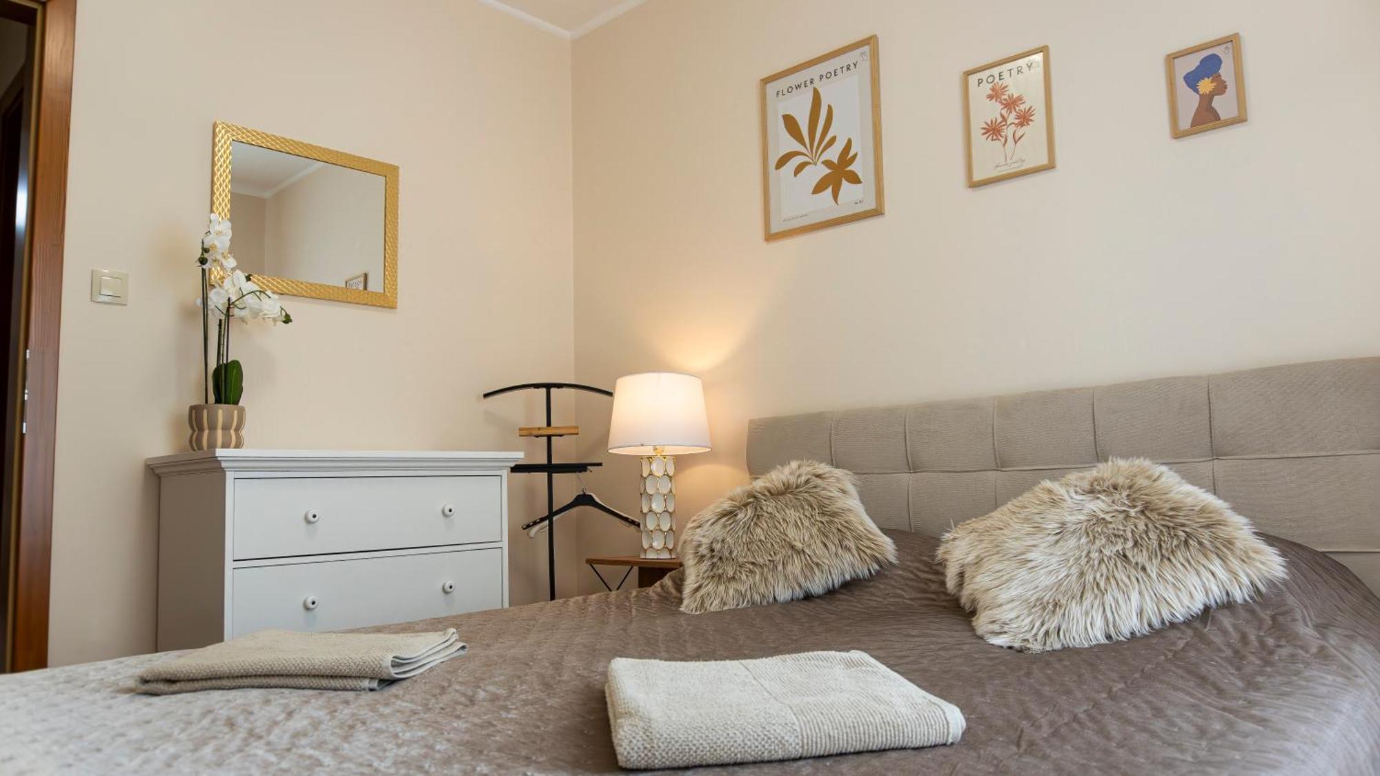 קישקונהלש Thermal Irisz Apartman מראה חיצוני תמונה